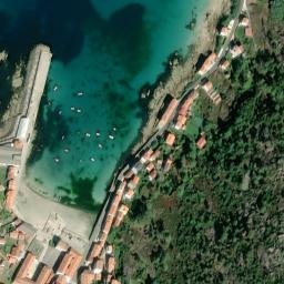 Satellite imagery of O sinal, ES