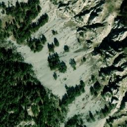 Satellite imagery of Savina Greda, ME