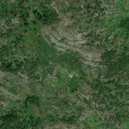 Satellite imagery of Mali Tisac, BA