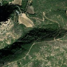 Satellite imagery of Château d'Aguilar, FR