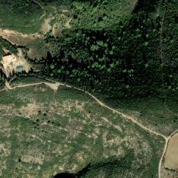 Satellite imagery of Château d'Aguilar, FR