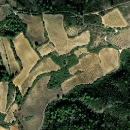 Satellite imagery of Château d'Aguilar, FR