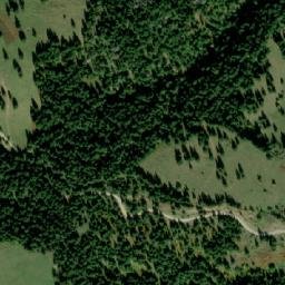 Satellite imagery of Vlahovi, ME