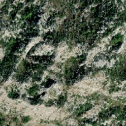 Satellite imagery of Dinar, BA