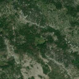 Satellite imagery of Lazareva Greda, BA