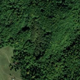 Satellite imagery of Molaš, ME