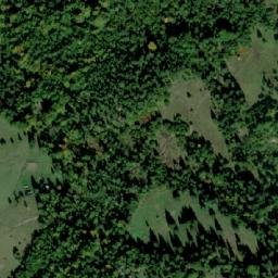 Satellite imagery of Molaš, ME