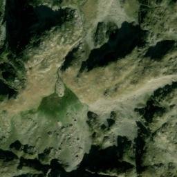 Satellite imagery of Crête de Péterneille, FR