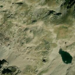 Satellite imagery of Crête de Péterneille, FR