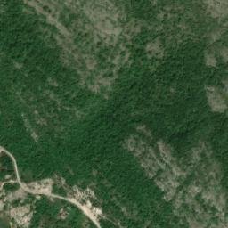 Satellite imagery of Mala Stražnica, BA