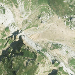 Satellite imagery of Cruz 295, ES