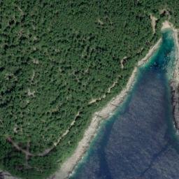 Satellite imagery of Rt Hljeb, HR