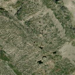 Satellite imagery of cairn, FR