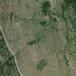 Satellite imagery of Pećine, BA