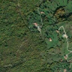 Satellite imagery of Ploča, ME