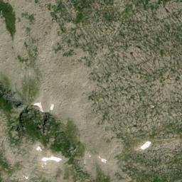 Satellite imagery of cairn, FR