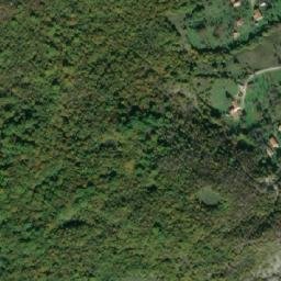 Satellite imagery of Ploča, ME