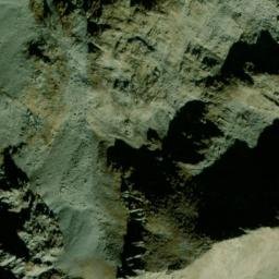 Satellite imagery of cairn, FR