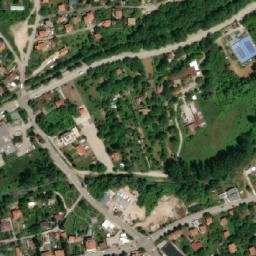 Satellite imagery of TT136, BG