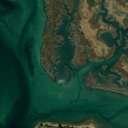 Satellite imagery of Ipswich Bluff, US