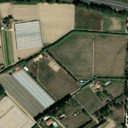 Satellite imagery of Château Roussillon, FR
