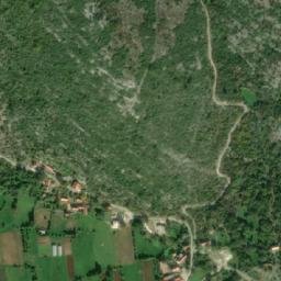 Satellite imagery of Kipin, BA