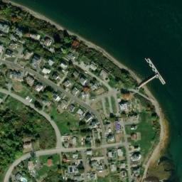 Satellite imagery of Great Neck, US