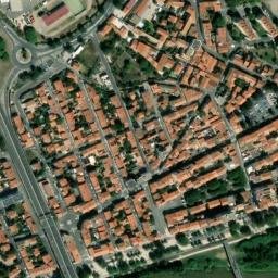 Satellite imagery of Le Castillet, FR
