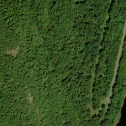 Satellite imagery of Hunt Hill, US