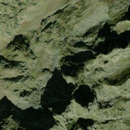 Satellite imagery of cairn, FR