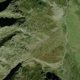 Satellite imagery of cairn, FR
