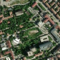 Satellite imagery of TT135, BG