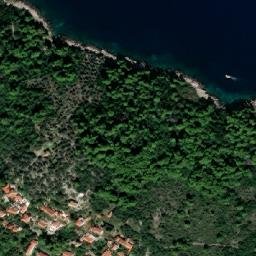 Satellite imagery of Rt Ploče, HR