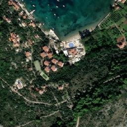 Satellite imagery of Rt Mačus, HR