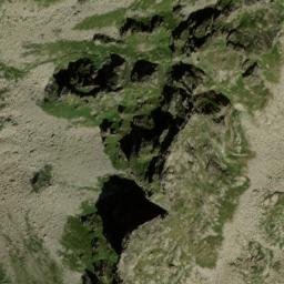 Satellite imagery of Crête de la Soulane, FR