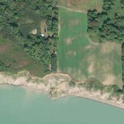 Satellite imagery of Hawk Cliff, CA