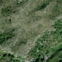 Satellite imagery of Češalj, BA