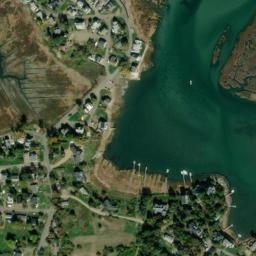 Satellite imagery of Conomo Point, US