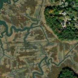 Satellite imagery of Conomo Point, US