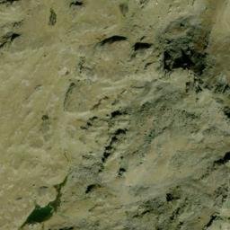 Satellite imagery of cairn, FR