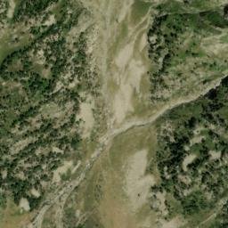 Satellite imagery of cairn, FR