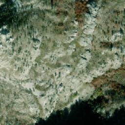 Satellite imagery of Ćop, ME