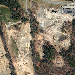Satellite imagery of Crystal Cliff, US