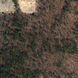 Satellite imagery of Crystal Cliff, US