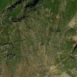 Satellite imagery of cairn, FR