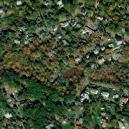 Satellite imagery of Rocky Neck, US