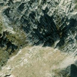 Satellite imagery of Surdup, ME