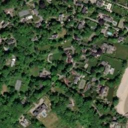 Satellite imagery of Small Point, US