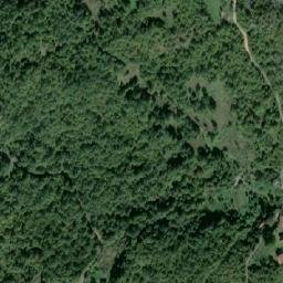 Satellite imagery of Kapeš, ME
