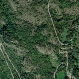 Satellite imagery of Kapeš, ME